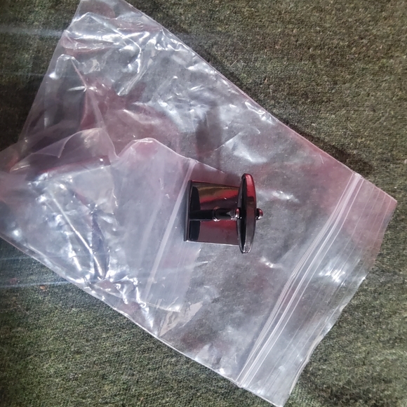 Assorted kohl's brand cufflinks. - Picture 6 of 11